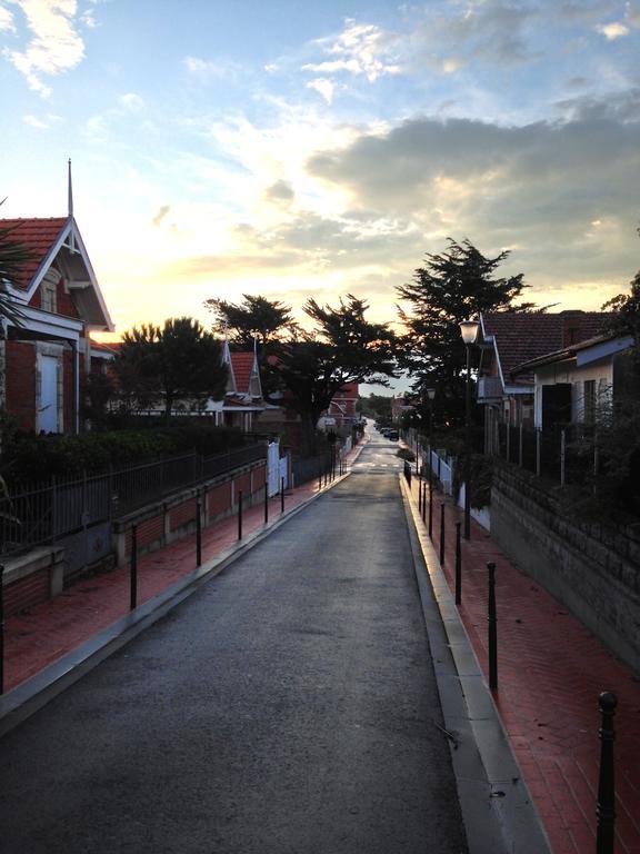 L'Ecume Des Jours Hotel Soulac-sur-Mer Luaran gambar